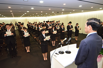 「新規採用職員の入所式」の画像