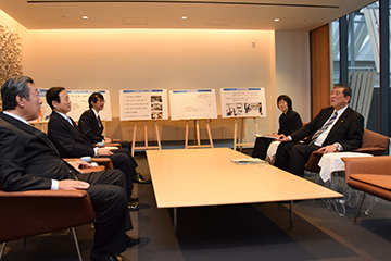 「「長岡若返り戦略」を森市長が石破大臣に説明」の画像