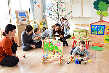 「「子育てしやすい環境づくり」に取り組んでいます」の画像