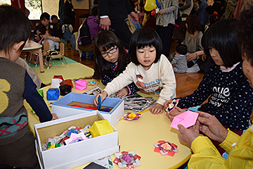 「与板地域の「にじの子広場」」の画像