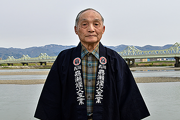 「嘉瀬誠次さんに長岡市民大賞を贈呈」の画像