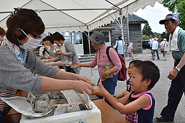 「炊き出し訓練」の画像