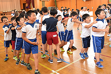 「「はじめまして集会」を行いました」の画像