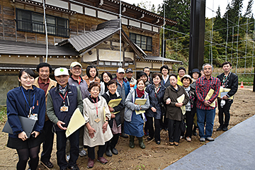 「木籠集落では報告会・見学会を行いました」の画像