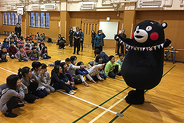 「クリスマス会にサプライズで登場」の画像