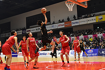「気迫あふれる大神雄子選手」の画像