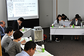 「情報交換会」の画像
