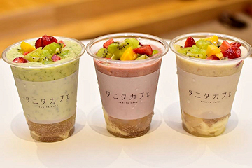 「新食感の“噛む”スムージー「カムージー」」の画像