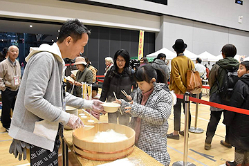 「“うまい”お米に舌鼓」の画像1