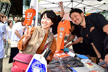 「選手たちも試合とは違う表情を見せていました」の画像