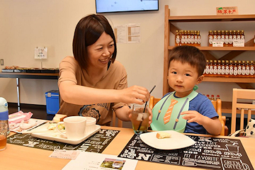 「客席の配置を横並びに」の画像