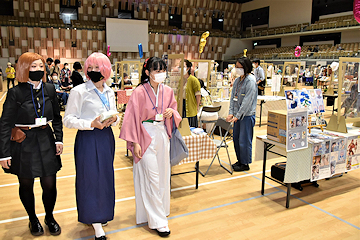 「初めてのコスプレ」の画像