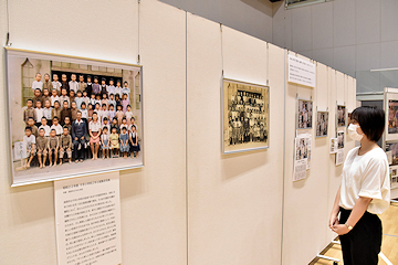 「写真カラー化プロジェクト展示」の画像