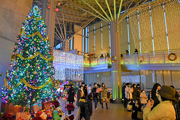 「クリスマス気分を楽しめます」の画像1