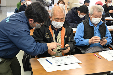 「説明会に参加した方々」の画像2