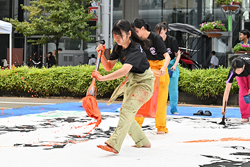 「大手通ではホコ天も」の画像