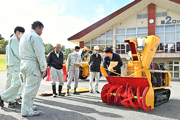 「機械の安全点検」の画像