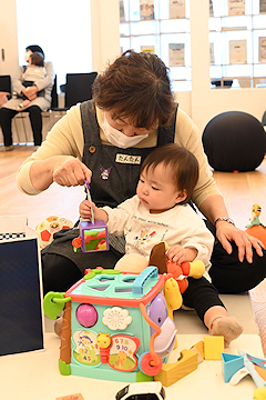 「みんなで楽しそうに遊んでいました」の画像1