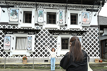 「蔵やお店でヒントを探しながら摂田屋のまちを散策」の画像