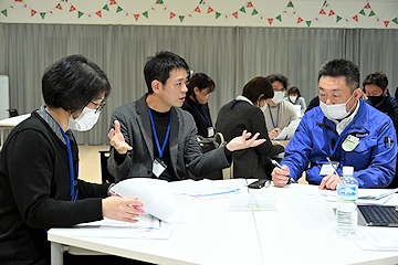 「実践例を紹介するパネルディスカッション」の画像