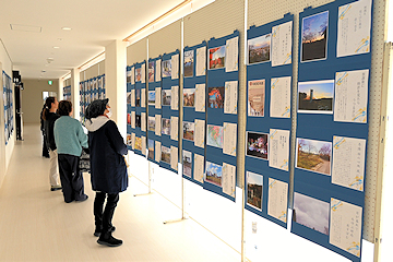 「「私たちの住む与板」をテーマにした地域の小・中学生の作品」の画像