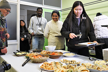 「山菜料理を食す」の画像2