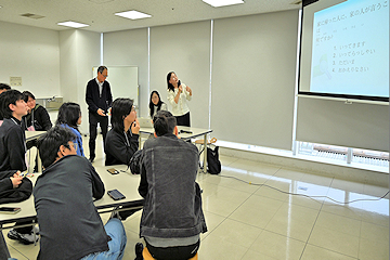 「リラックスした雰囲気で交流を深めました」の画像