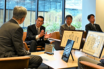 「2団体が磯田市長を訪問」の画像2