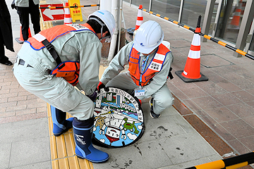 「ミライエ長岡前の歩道に設置」の画像