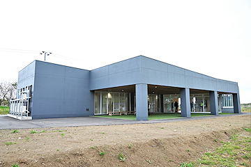 「寺泊海浜公園のスポーツ施設」の画像