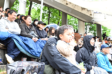 「800人の観客から大きな拍手が送られました」の画像2