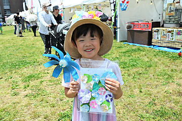 「晴天にも恵まれ、会場は大いににぎわいました」の画像2