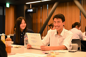 「「自分の言ったことが現実になるとうれしい」と話しました」の画像