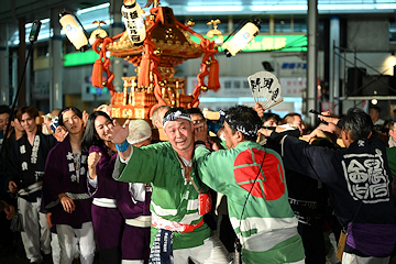 「神輿渡御」の画像1