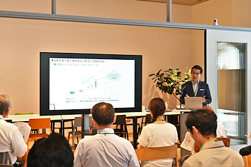 「成長に積極的な経営者向けのセミナーを開催」の画像