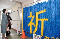 折り鶴に込める終息への“祈り”画像