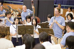 「これまでの音楽祭の様子」の画像