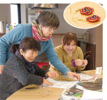 川口きずな館の手芸教室の様子
