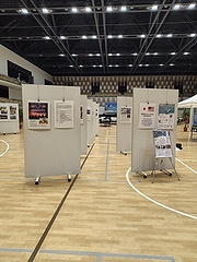 「アロハフェスティバルにて交流のあゆみパネル展」の画像