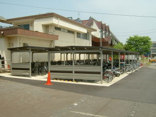 宮内駅自転車置場 （東口）